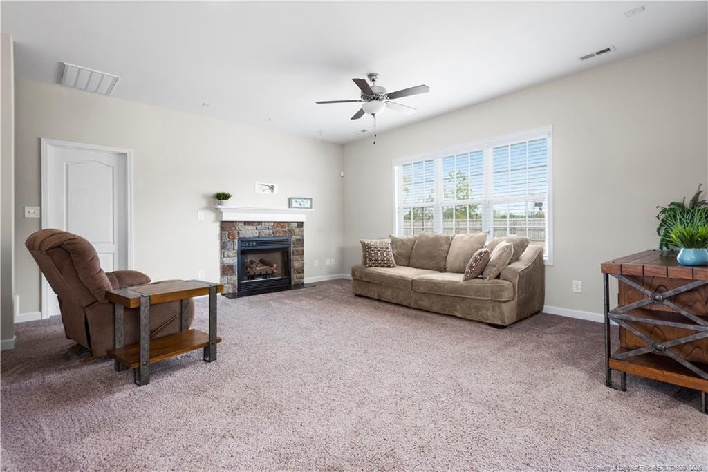 820 Leah Street - Photo 11