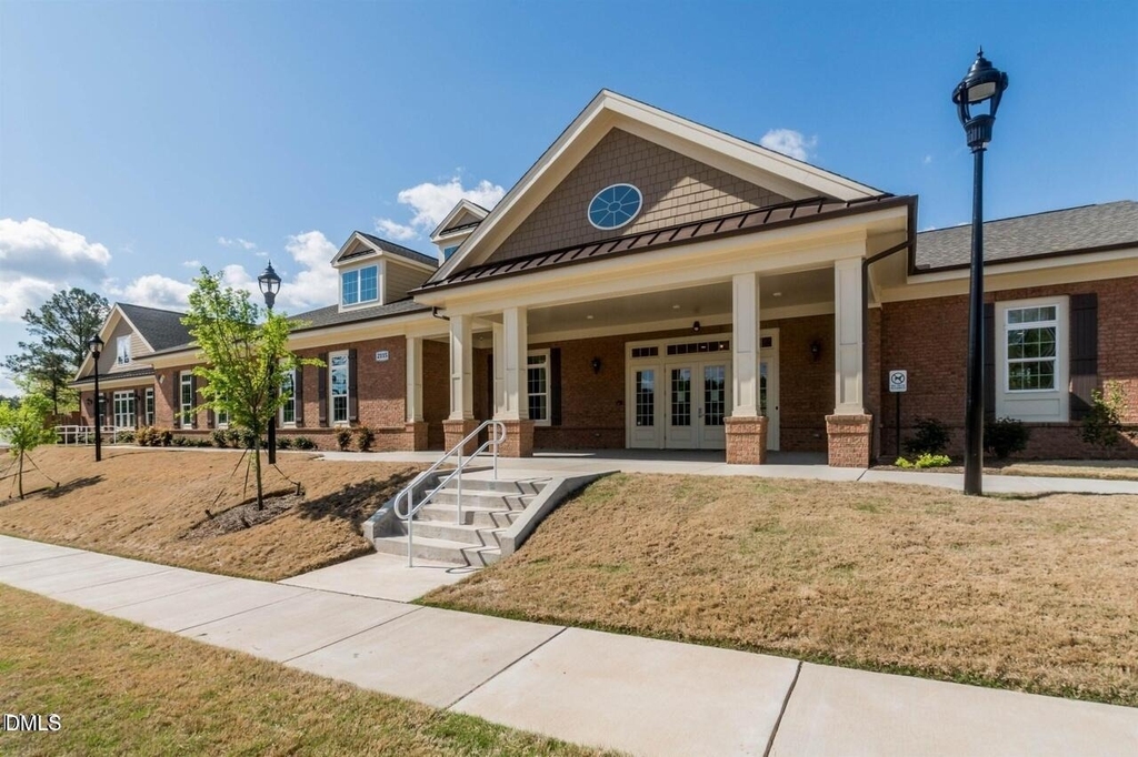1038 Manorhaven Drive - Photo 14