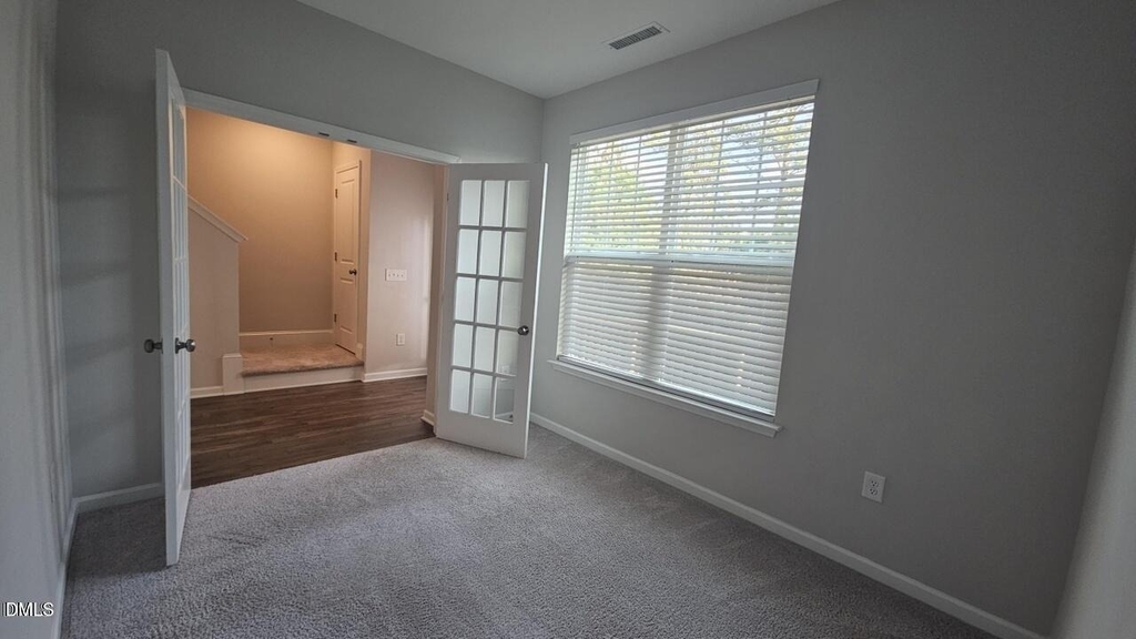 1038 Manorhaven Drive - Photo 30