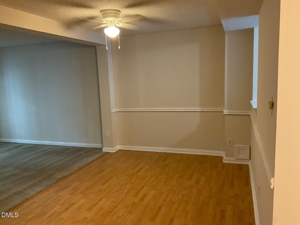 101 Luxon Place - Photo 2