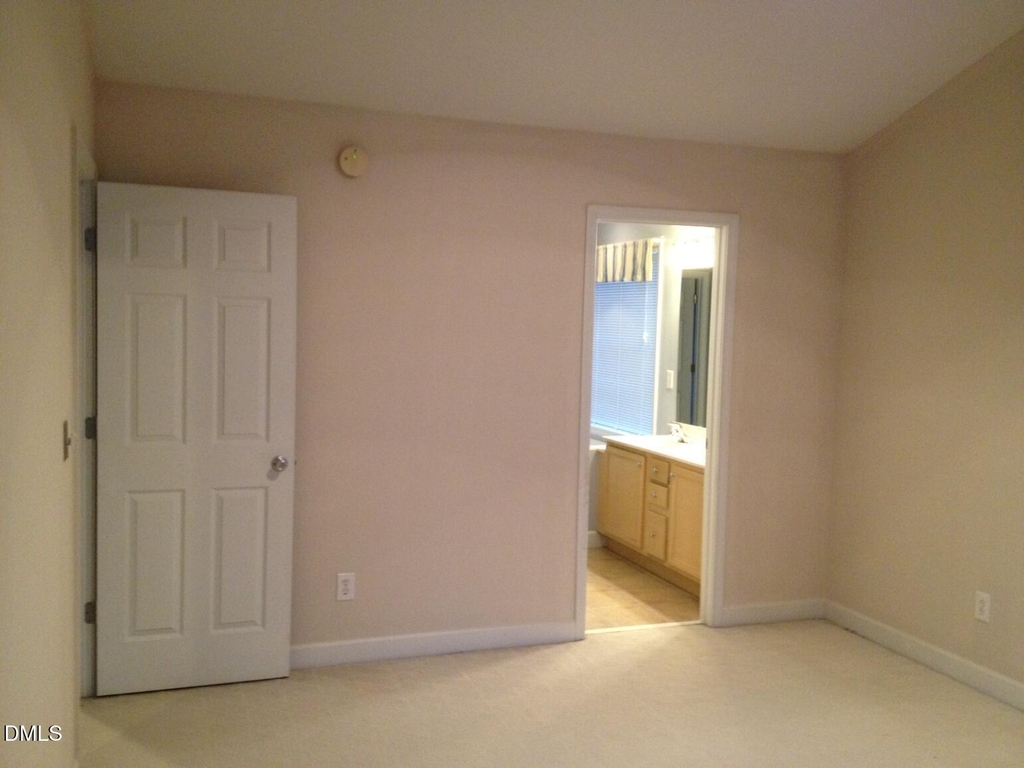 4631 Malone Court - Photo 8
