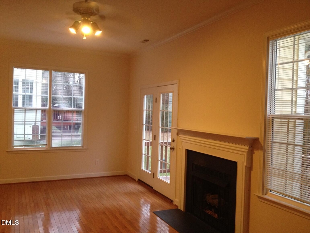 4631 Malone Court - Photo 0
