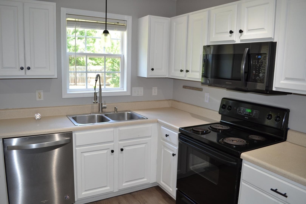 1321 E Stone Arch Drive - Photo 9