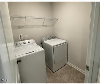 243 Paramount Drive - Photo 5