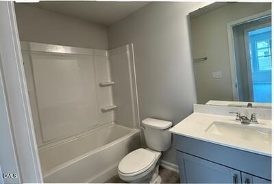 243 Paramount Drive - Photo 12