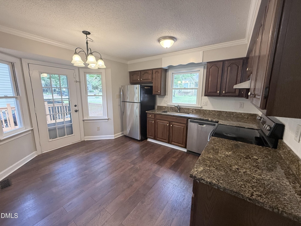 2900 Broadlands Drive - Photo 26