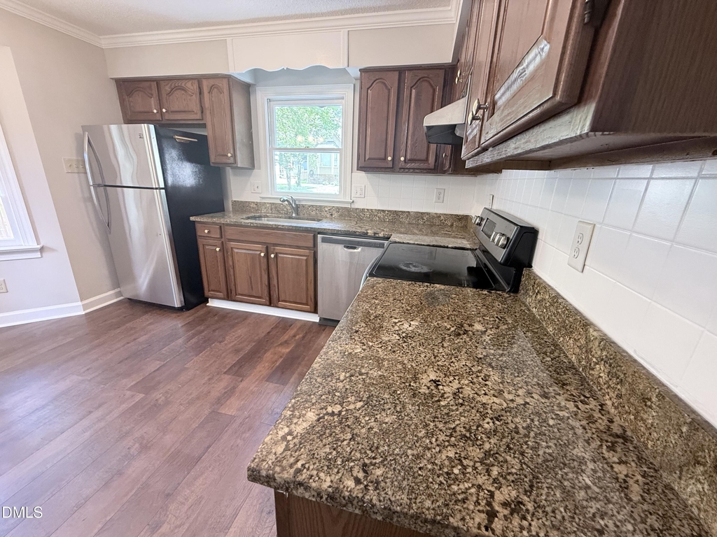 2900 Broadlands Drive - Photo 40