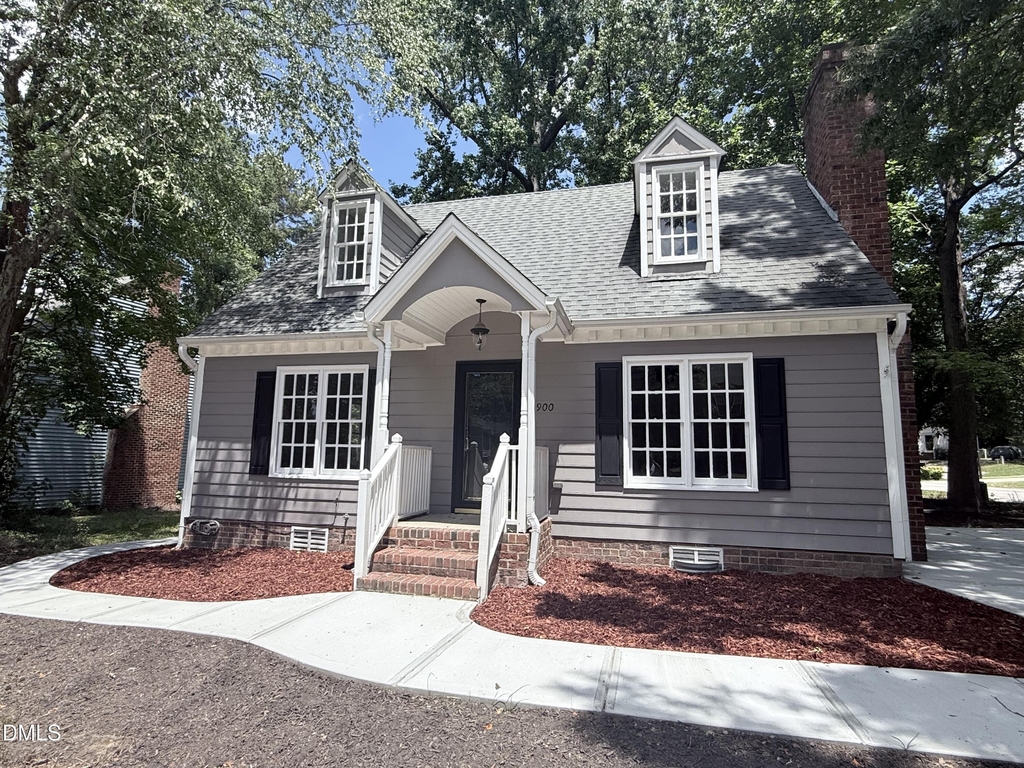 2900 Broadlands Drive - Photo 2