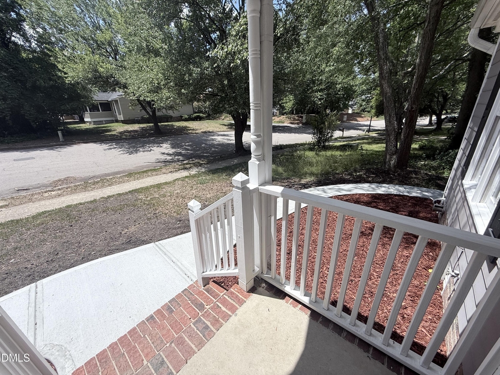 2900 Broadlands Drive - Photo 20