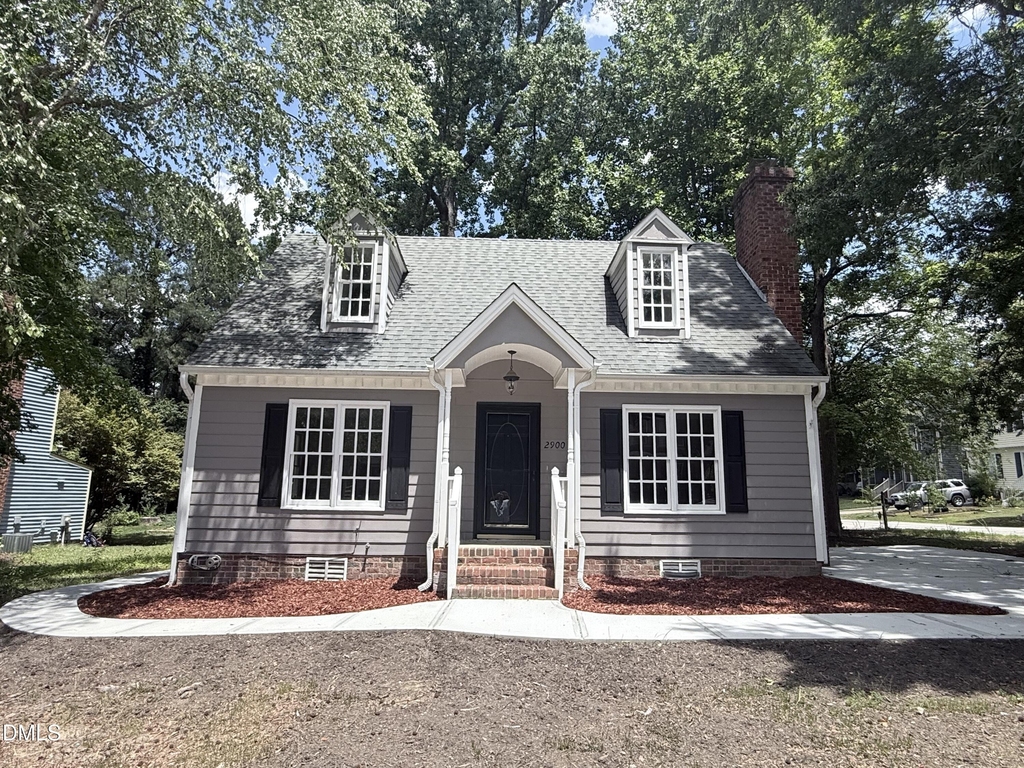 2900 Broadlands Drive - Photo 1