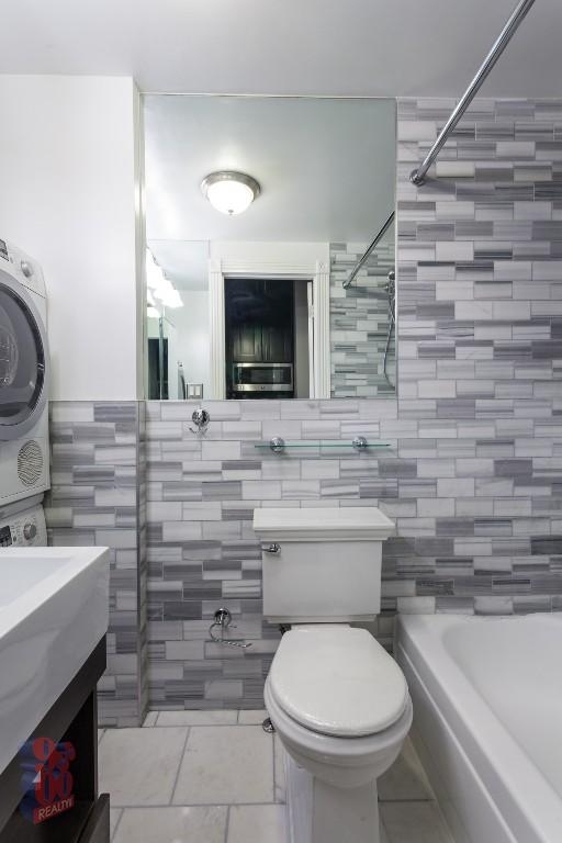 250 Mott Street, Unit 7 - Photo 4