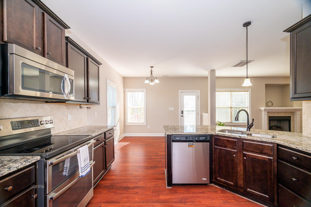 224 Colson Drive - Photo 6