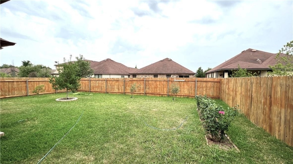 813 Oatmeal Dr - Photo 13