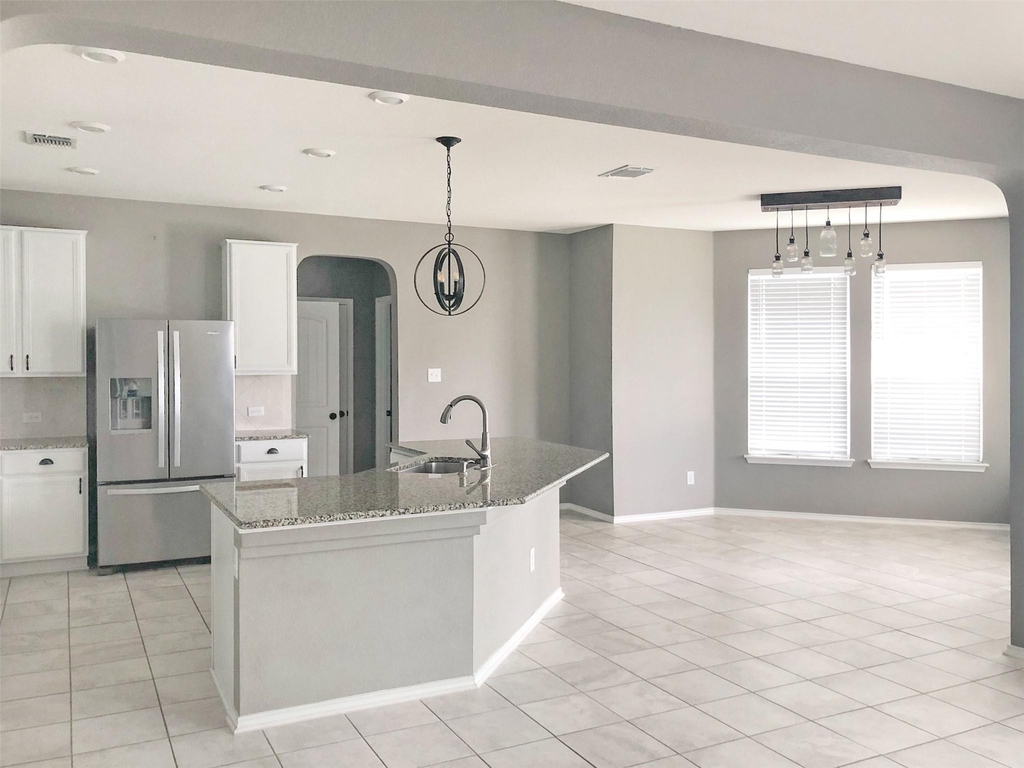 1649 Bovina Dr - Photo 3