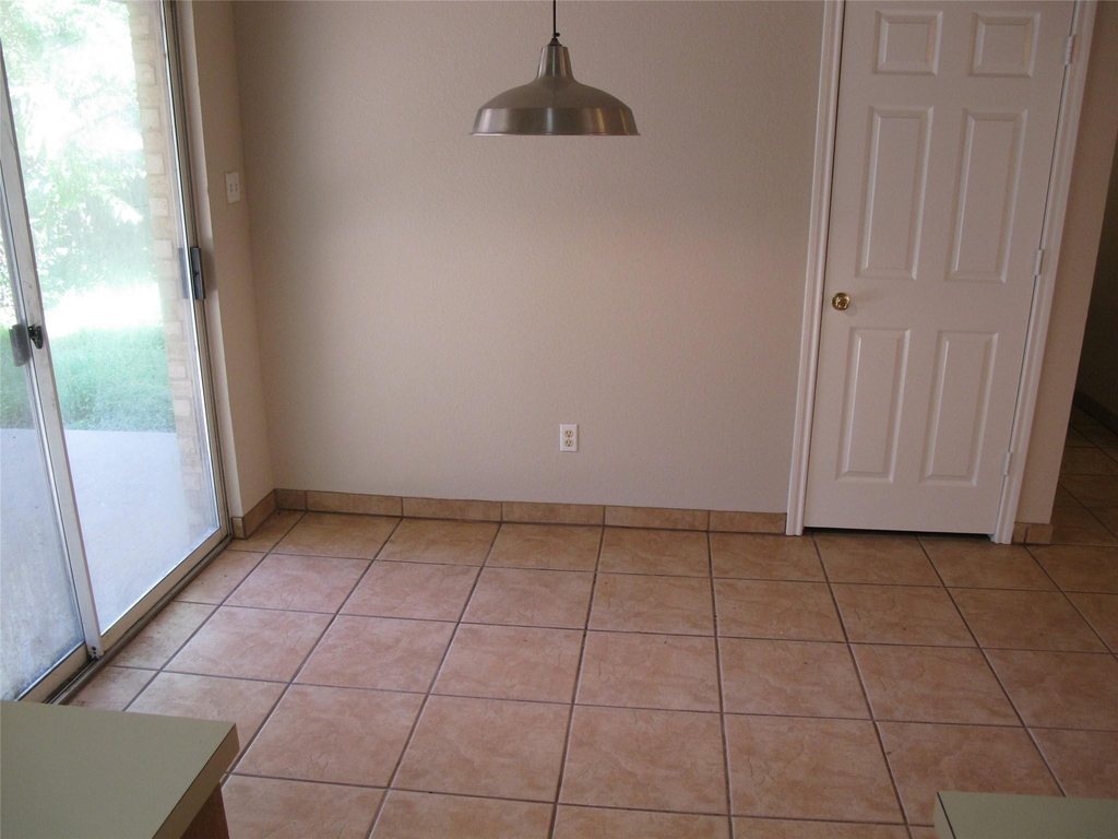 902 Quartz Ct - Photo 15