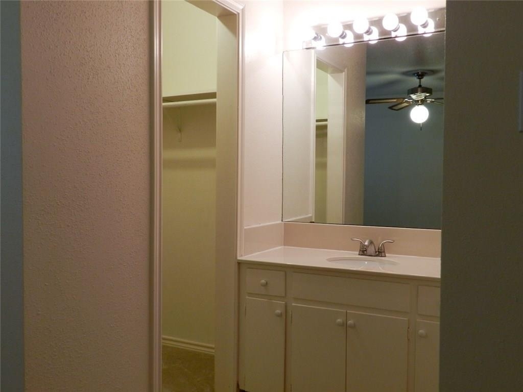 3713 Meredith St - Photo 20