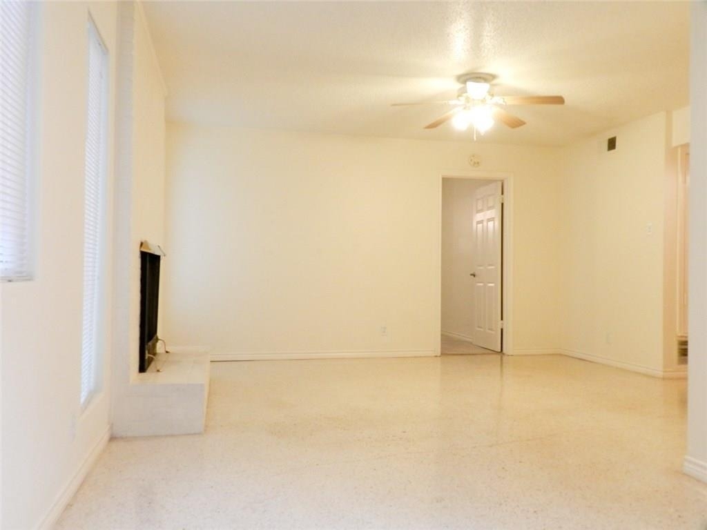 3713 Meredith St - Photo 14