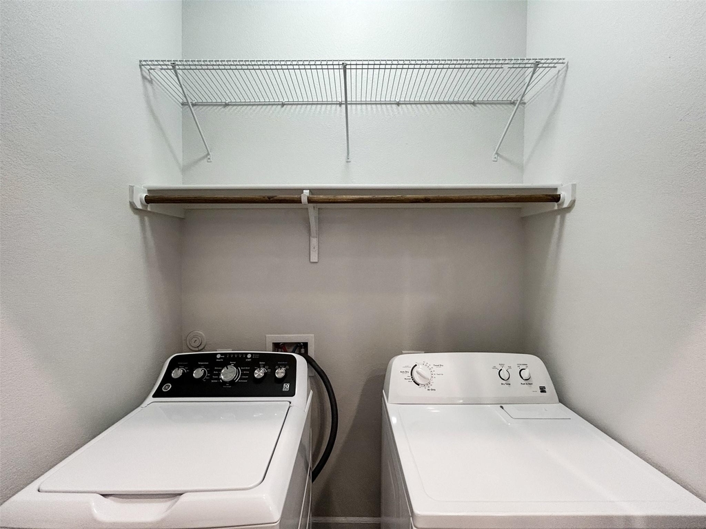 558 Bridgestone Way - Photo 13