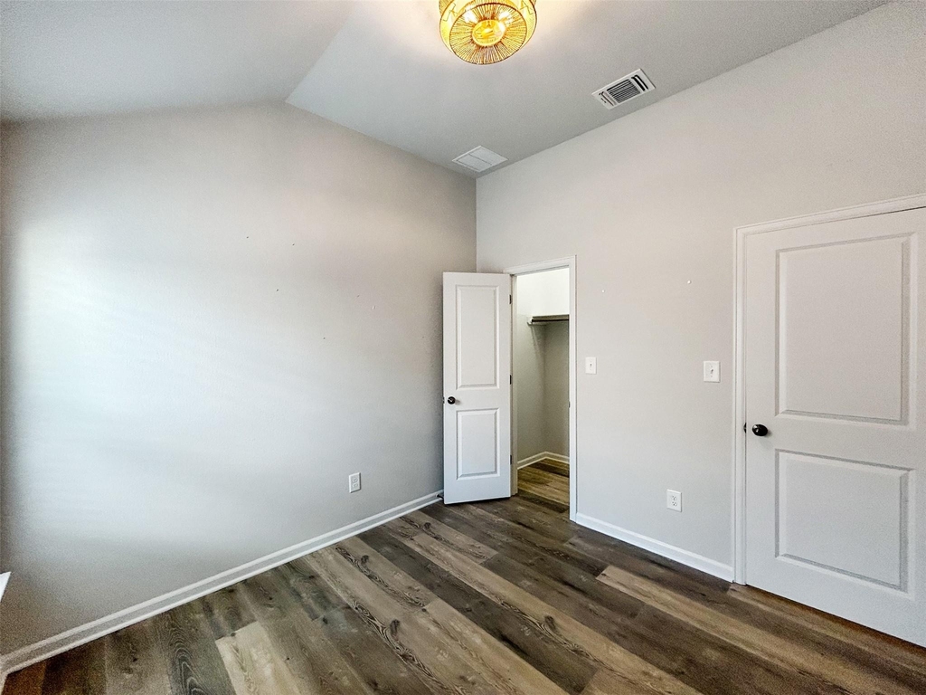 558 Bridgestone Way - Photo 25