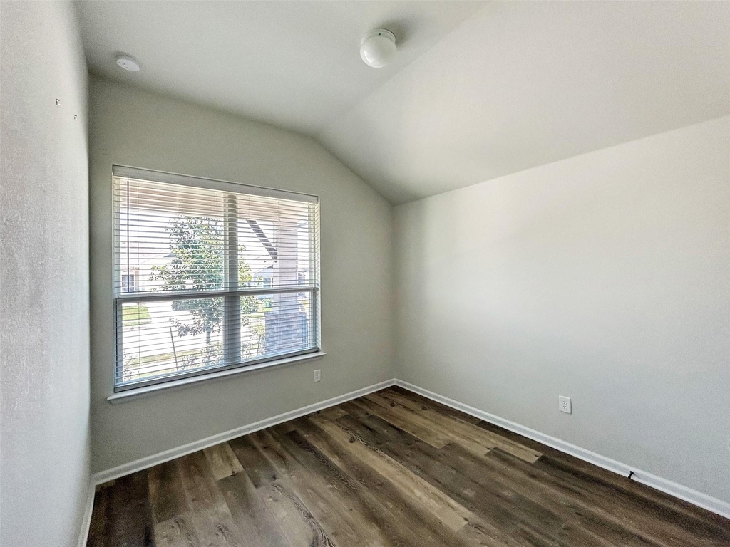558 Bridgestone Way - Photo 27
