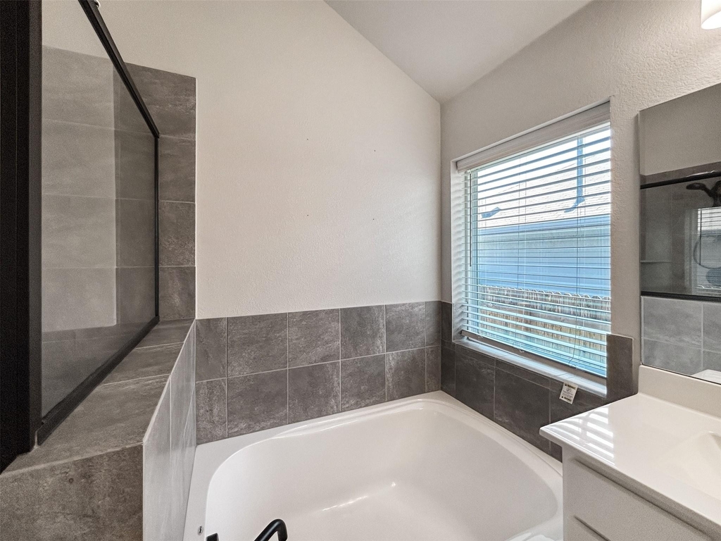 558 Bridgestone Way - Photo 21