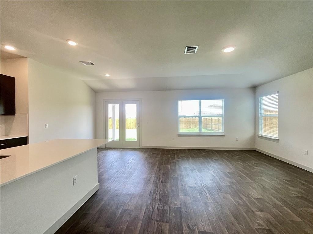 110 Krause Springs Dr - Photo 5