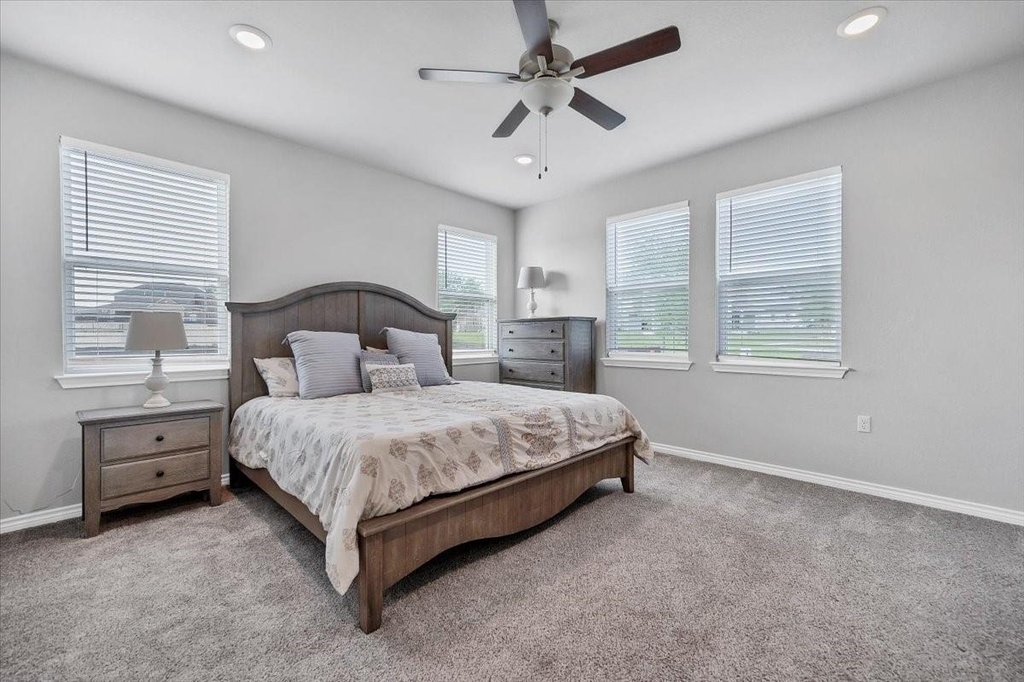 125 Harborside Dr - Photo 5