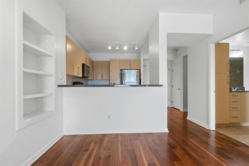 54 Rainey St - Photo 11