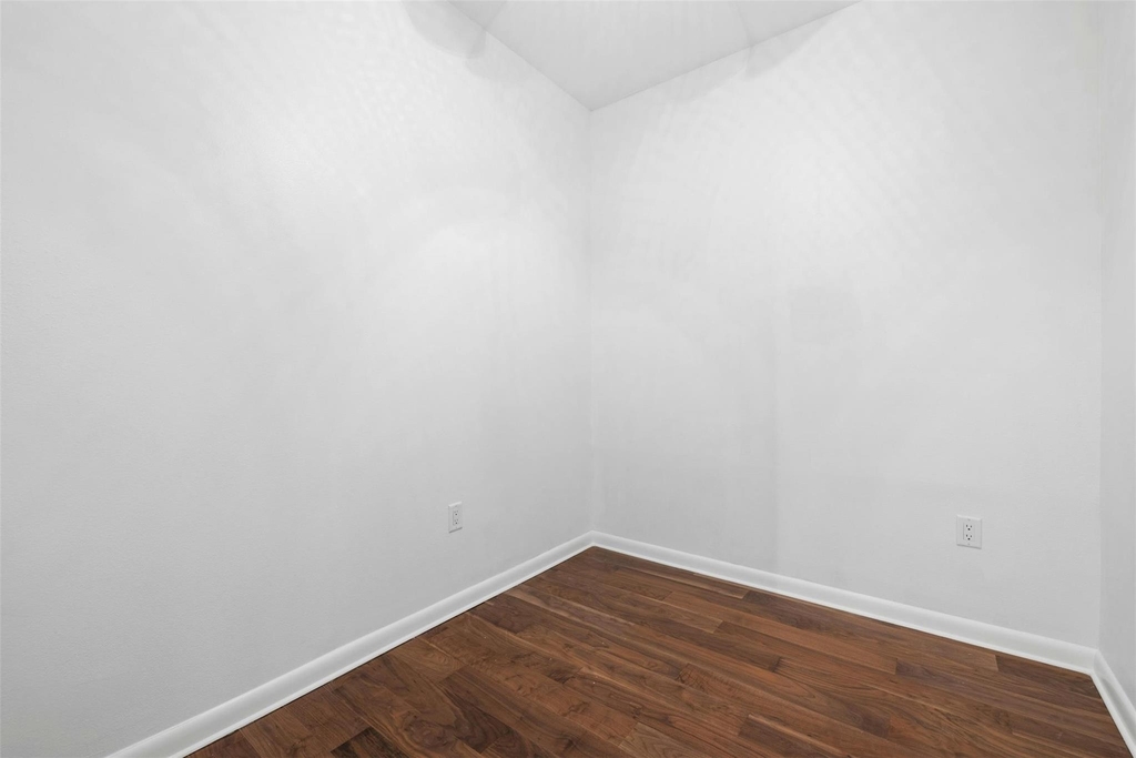 54 Rainey St - Photo 22