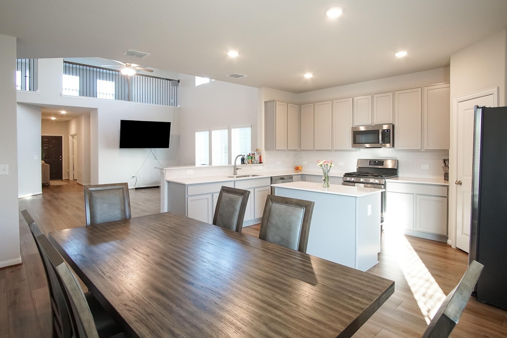 130 Yellowstone Dr - Photo 5