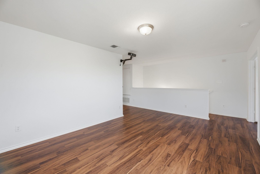 13535 Abraham Lincoln St - Photo 18