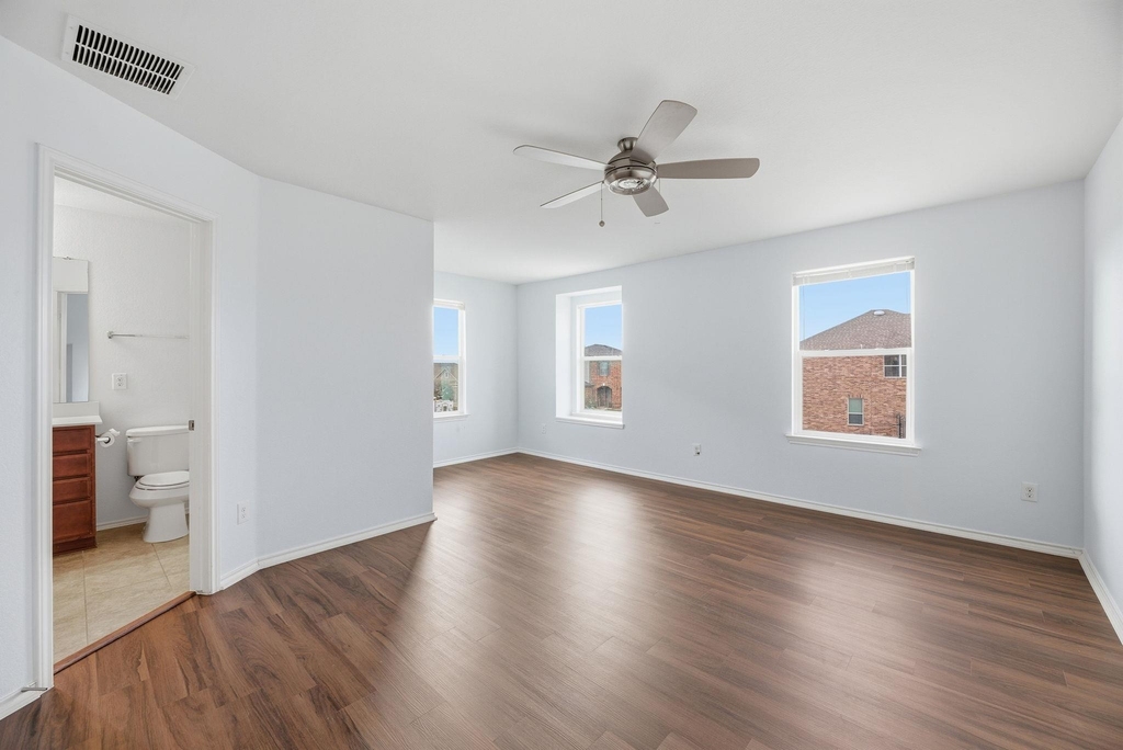 13535 Abraham Lincoln St - Photo 27