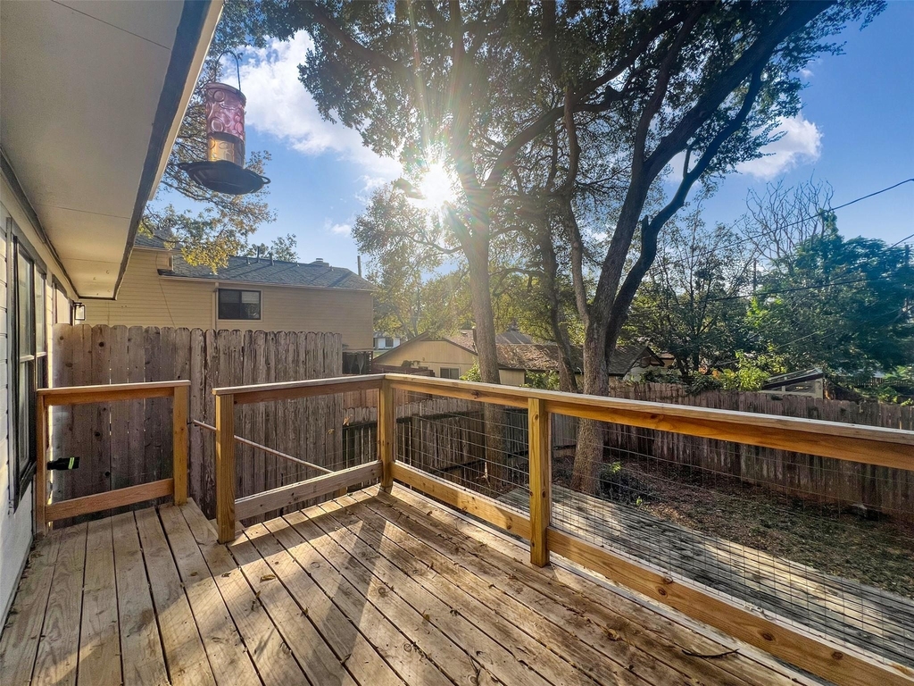 3506 Larchmont Cv - Photo 1
