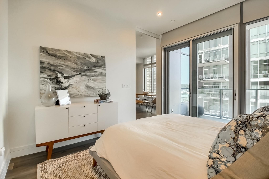 501 West Ave - Photo 18