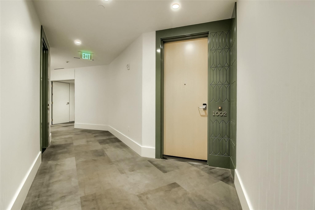 501 West Ave - Photo 20
