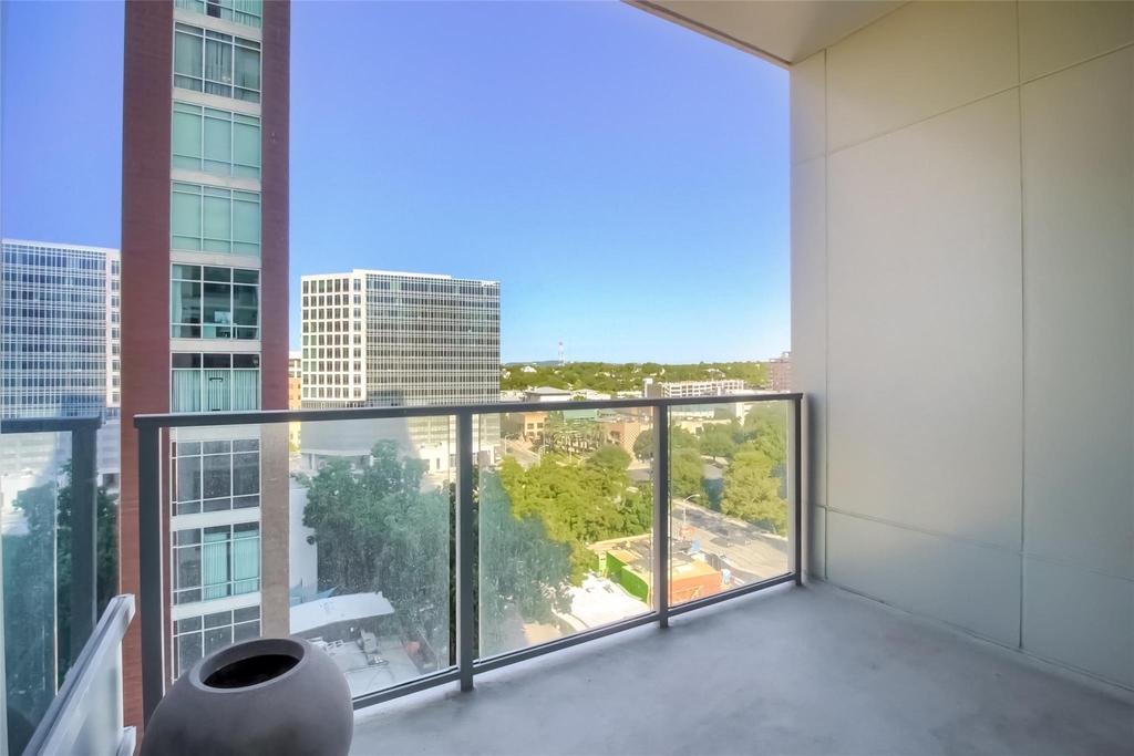 501 West Ave - Photo 28