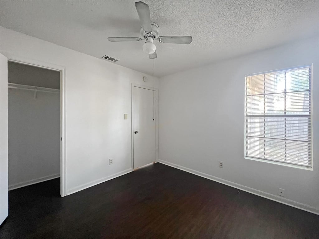 2010 Alex Ave - Photo 13