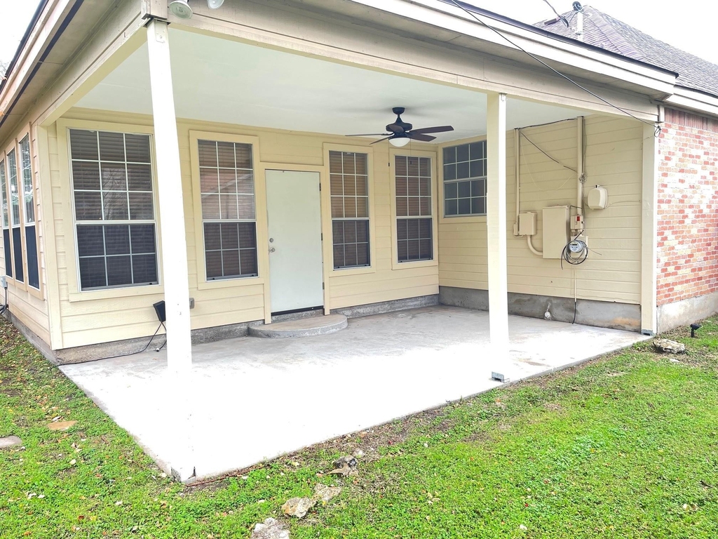 13220 Villa Park Dr - Photo 2