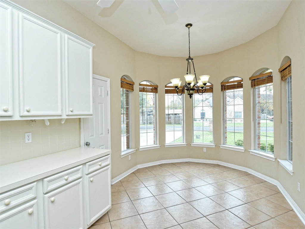 13220 Villa Park Dr - Photo 8