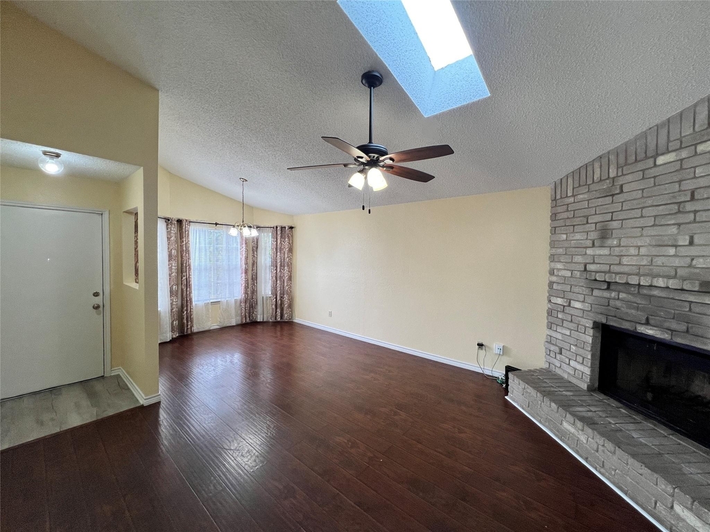 16202 Edgerly Ct - Photo 4