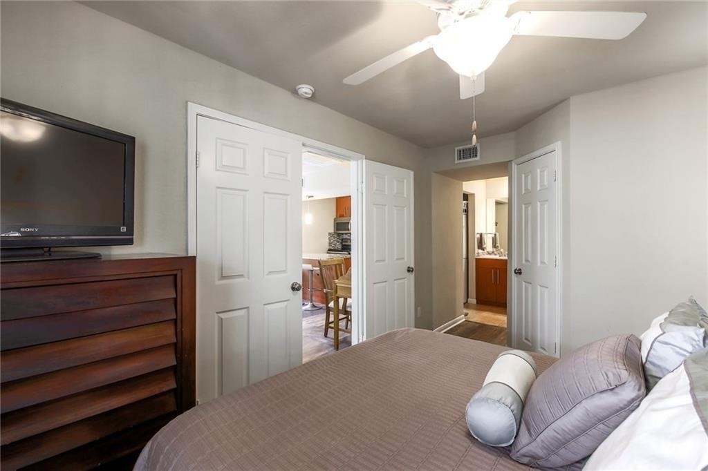 7685 Northcross Dr - Photo 12