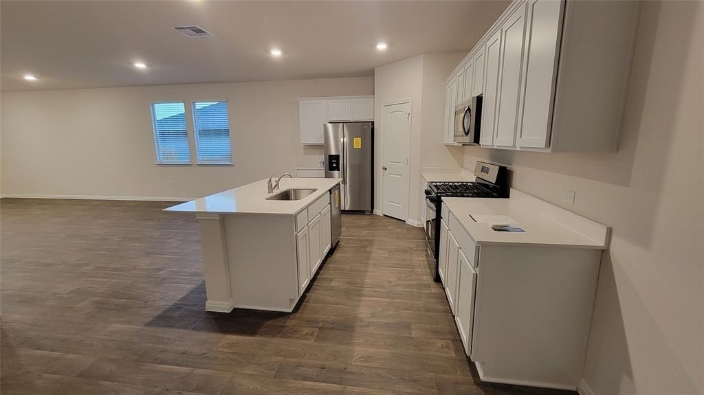 179 Sweetwater Dr - Photo 2