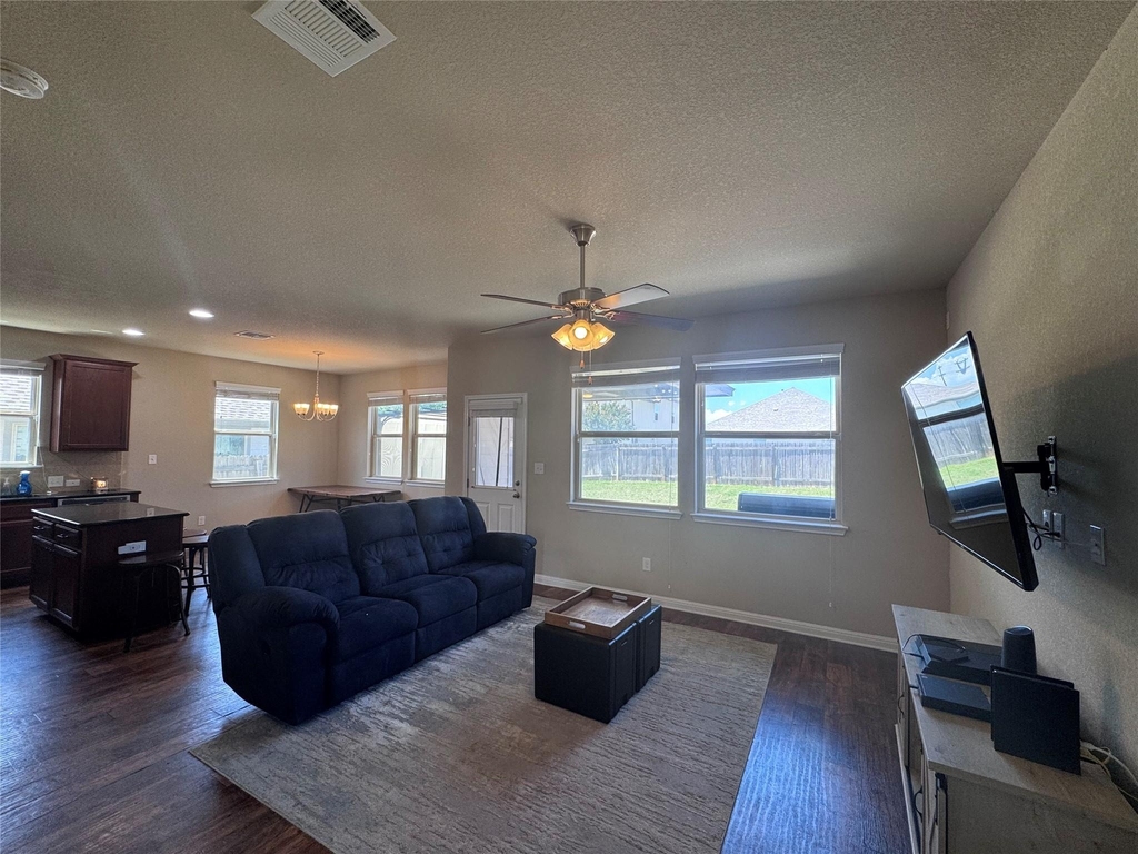 321 Callahan Ln - Photo 8