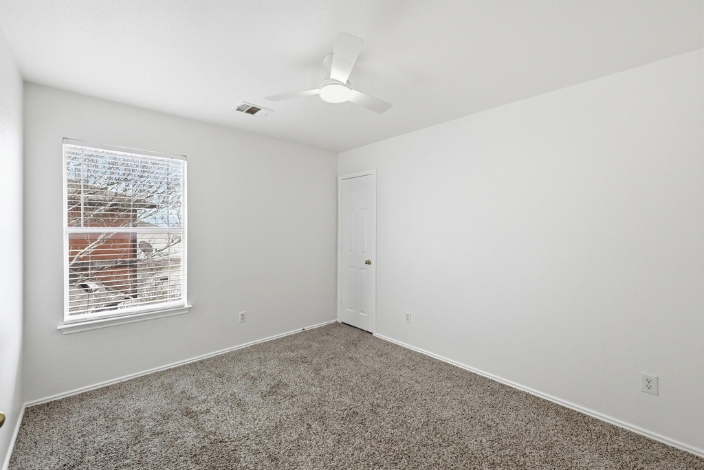 332 Wetzel - Photo 14