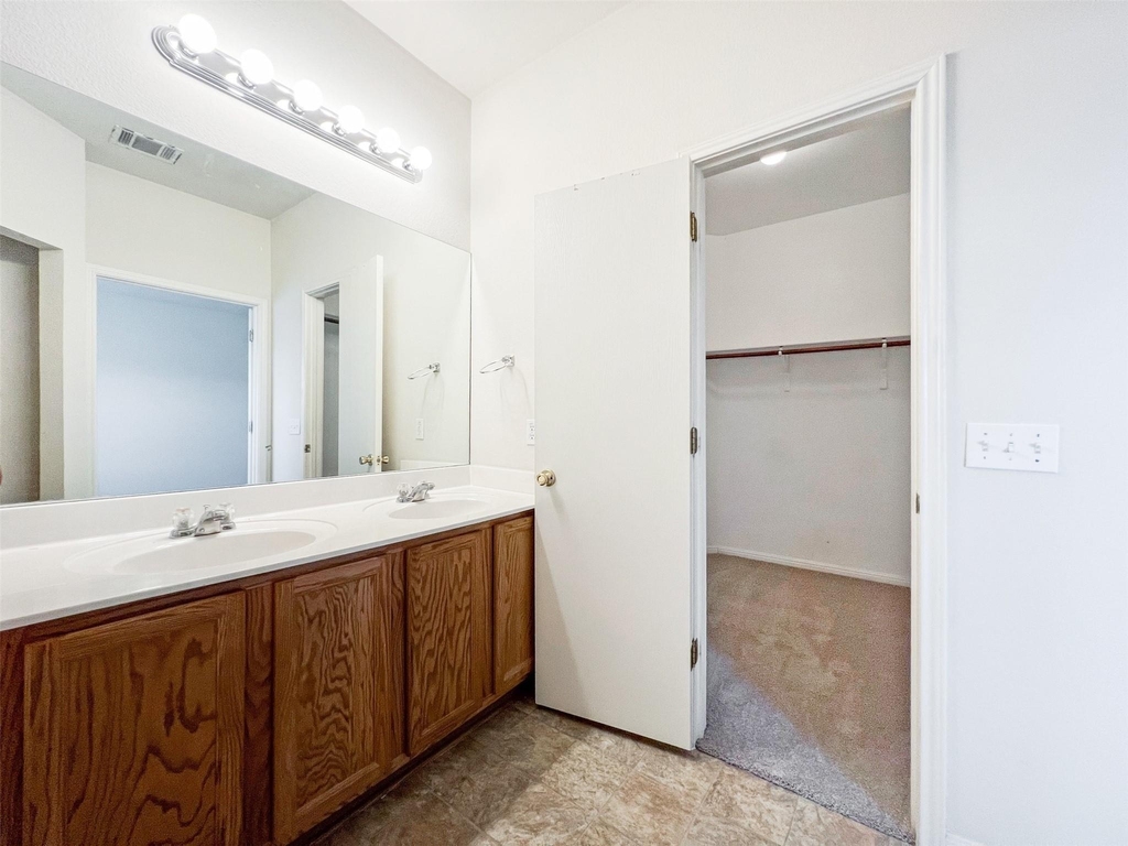 4712 Lake Champlain Ln - Photo 17