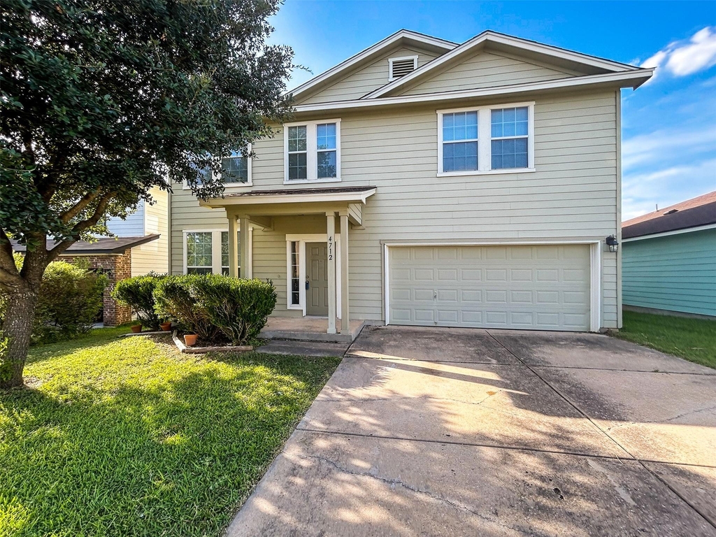 4712 Lake Champlain Ln - Photo 0