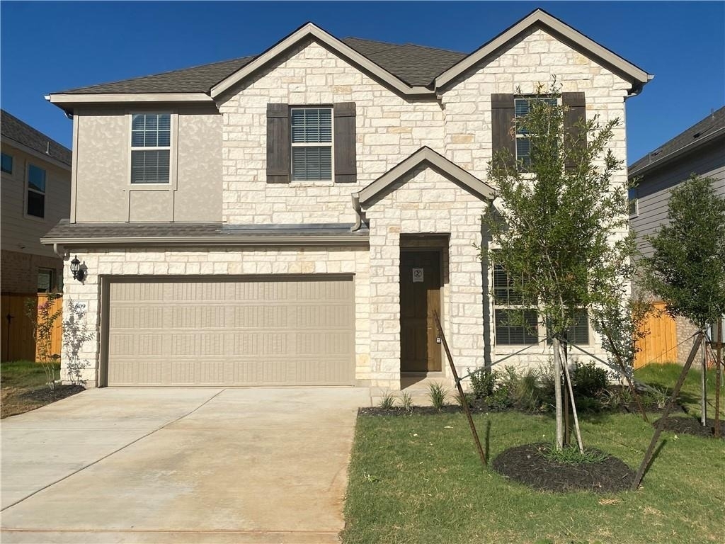 609 Silent Creek Cv - Photo 0