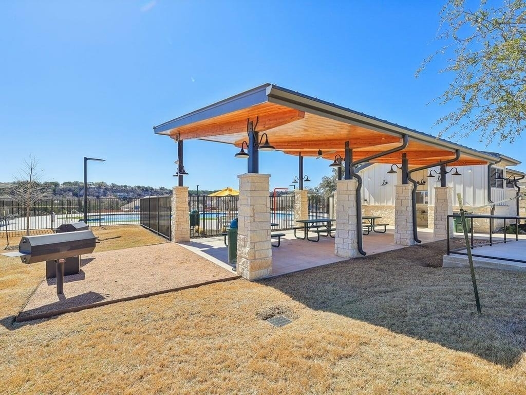 609 Silent Creek Cv - Photo 37