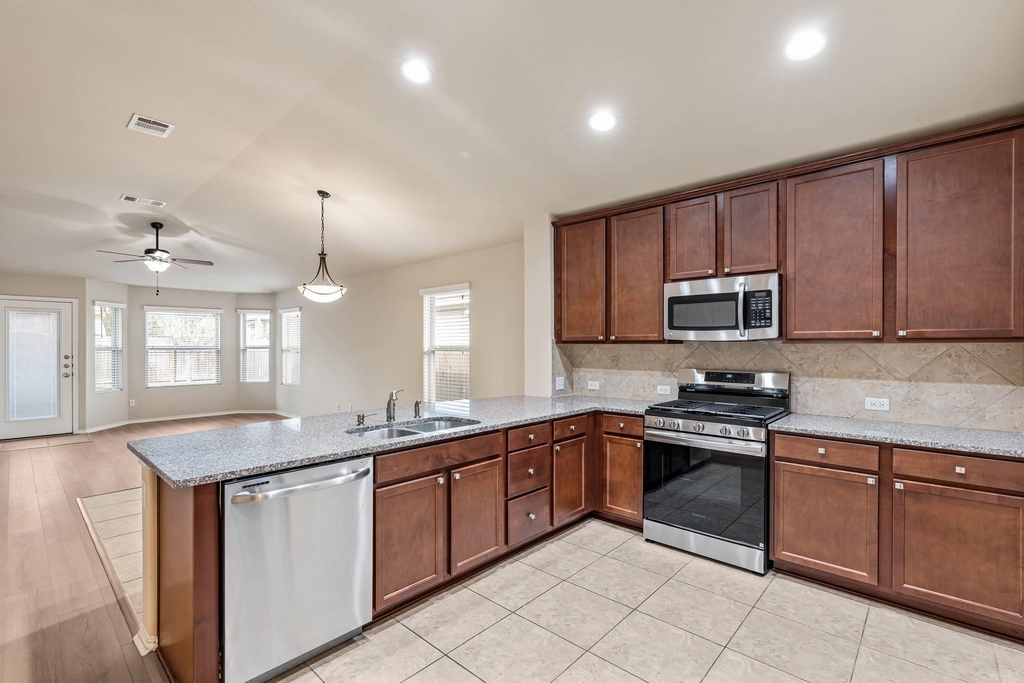 180 Fletcher Bnd - Photo 11