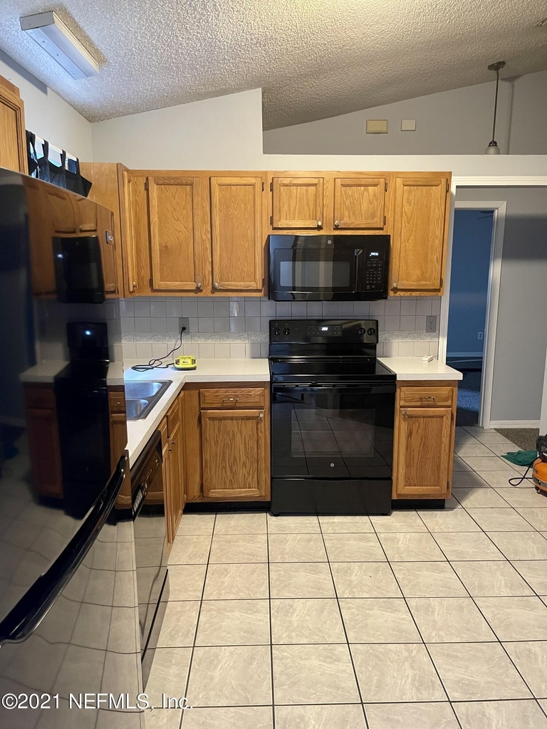1959 Apopka Drive - Photo 3